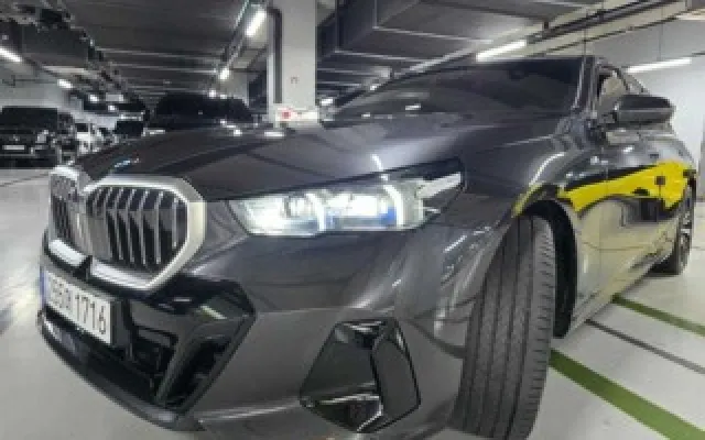 수원중형차 5시리즈 (G60) 530i xDrive 매물 사진 11 - 2025/01 34,258km