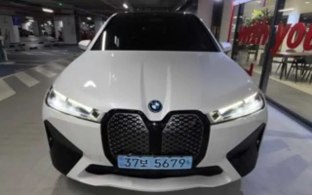 수원중형차 iX xDrive 50 매물 사진 12 - 2023/12 172,589km