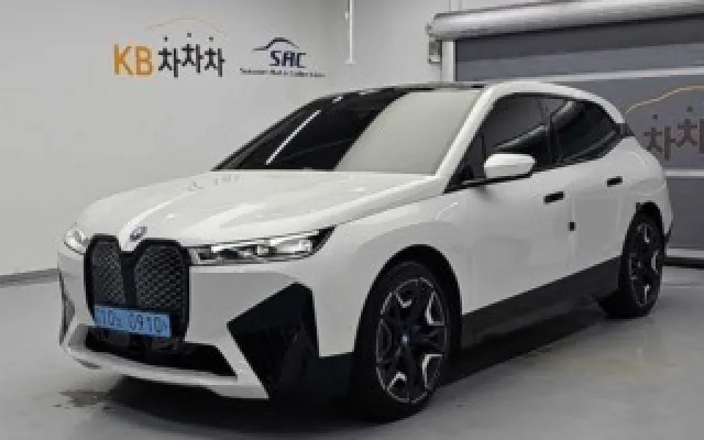 수원중형차 iX xDrive 50 매물 사진 7 - 2023/03 68,543km